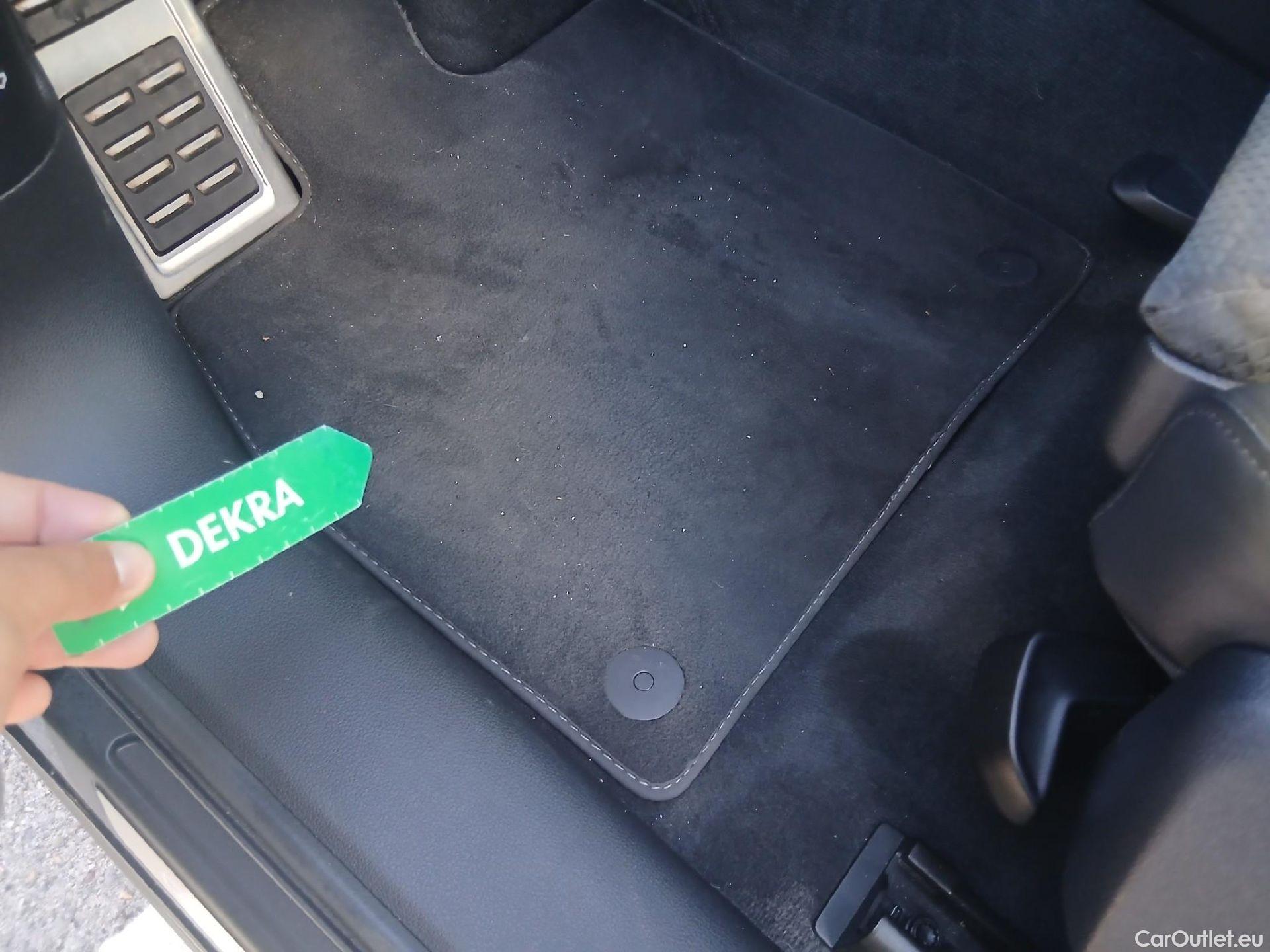  Audi  Q5 AUDI  SPORTBACK / 2020 / 5P / todoterreno S line 40 TDI 150kW quattro-ultra #2