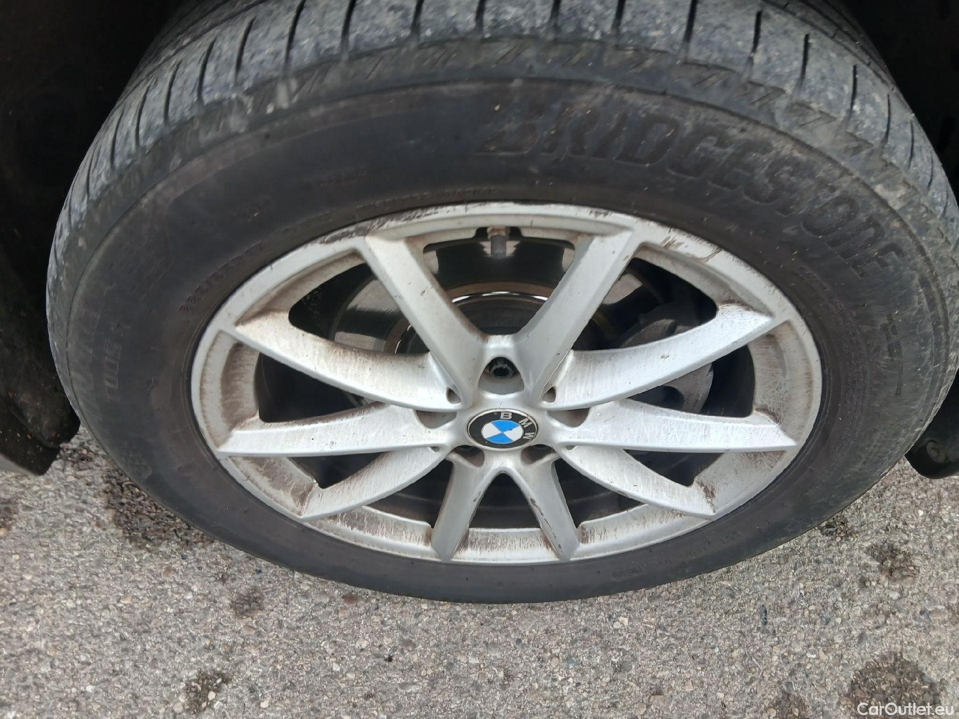  Bmw  X1 BMW  / 2015 / 5P / todoterreno sDrive16d #27