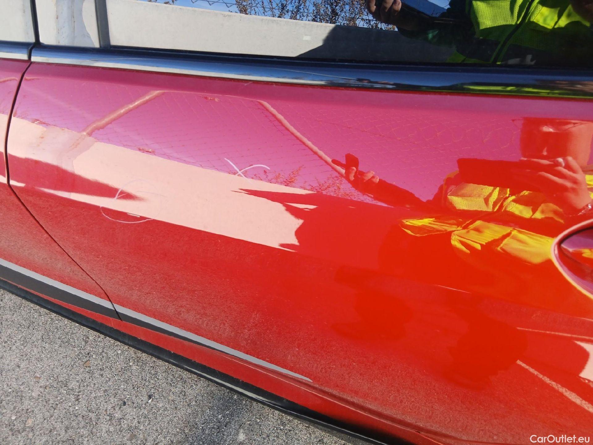  Bmw  Serie 1 BMW  / 2019 / 5P / berlina con portón M135i #12