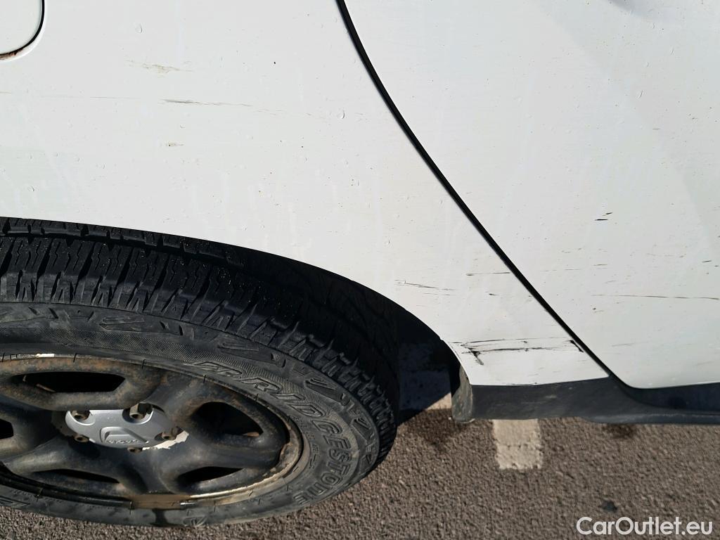  Dacia  Duster DACIA  5p 2G todoterreno Essential dCi 80kW (109CV) 4X4 #10