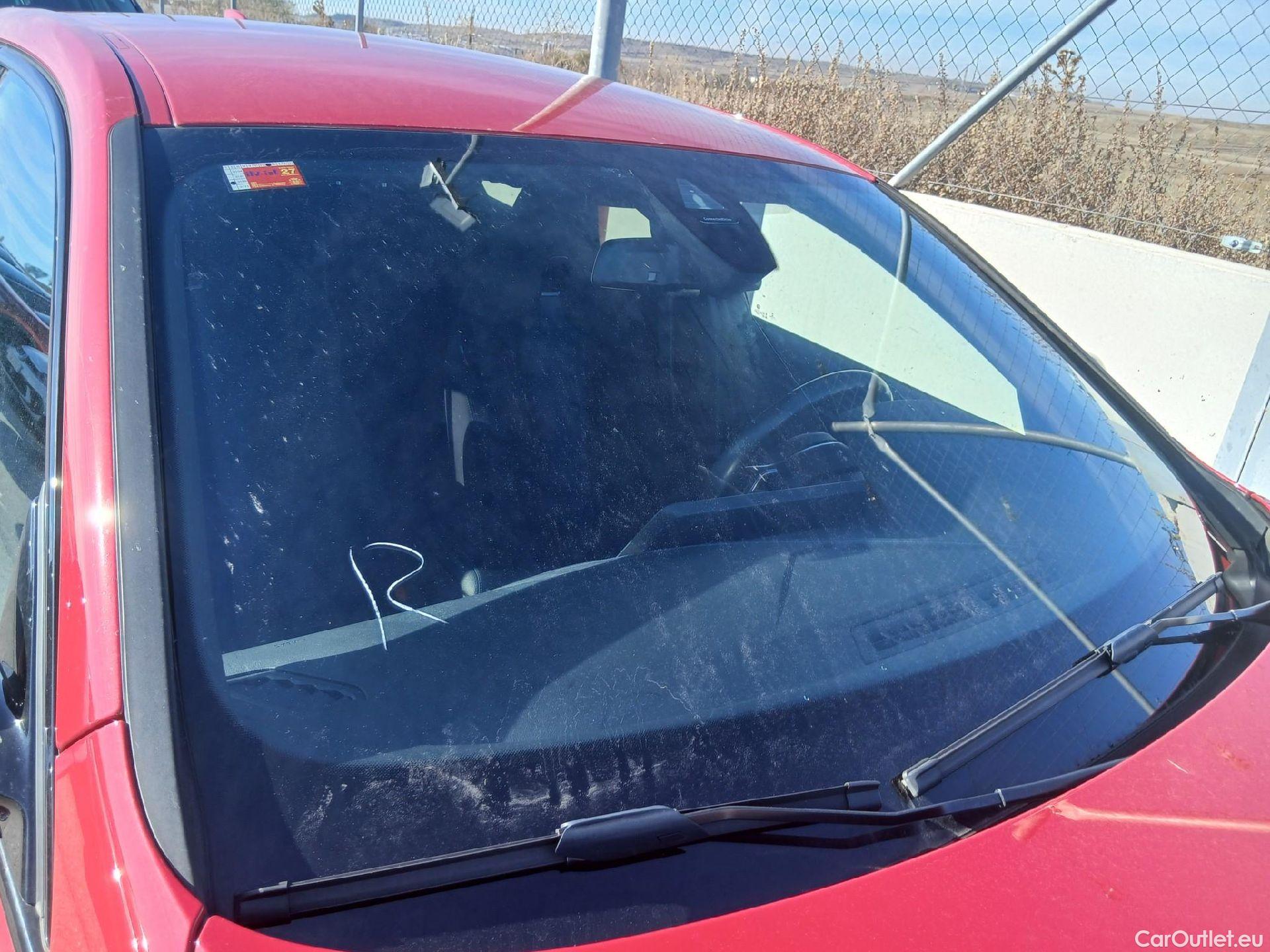  Bmw  Serie 1 BMW  / 2019 / 5P / berlina con portón M135i #7