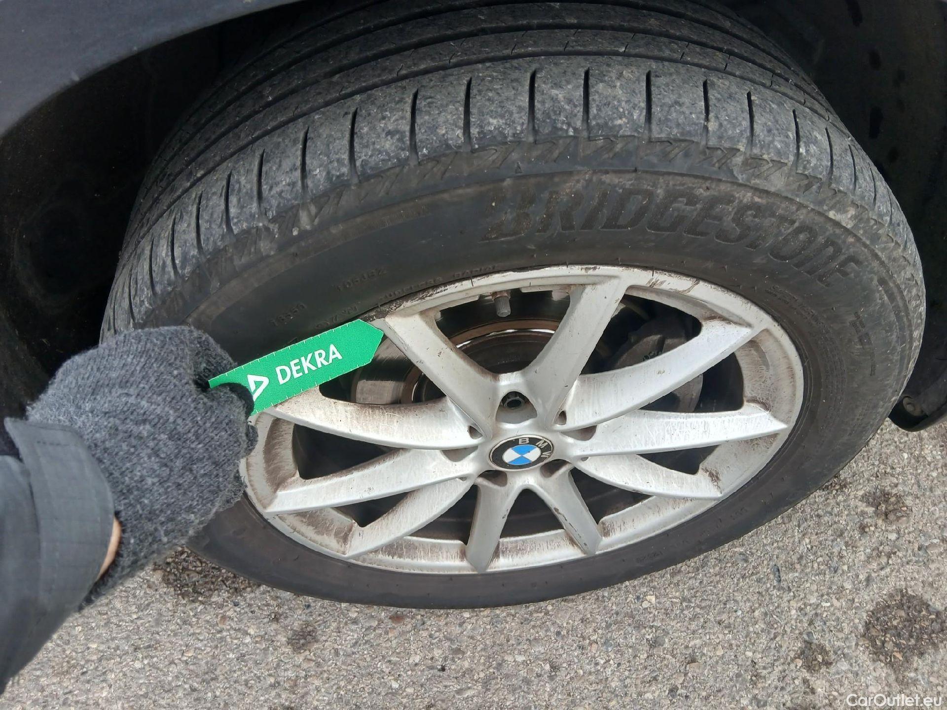  Bmw  X1 BMW  / 2015 / 5P / todoterreno sDrive16d #28