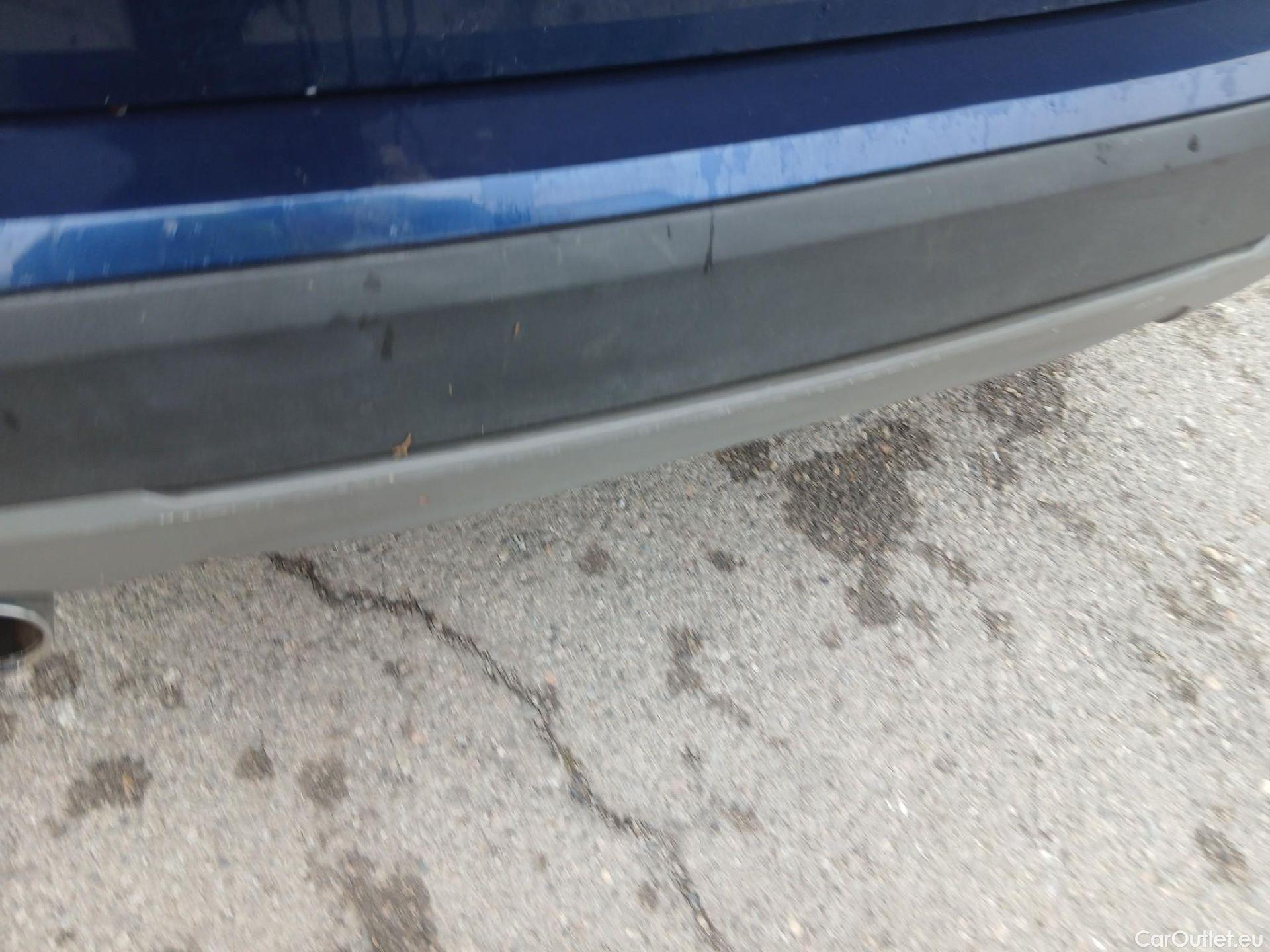  Bmw  X1 BMW  / 2015 / 5P / todoterreno sDrive16d #16