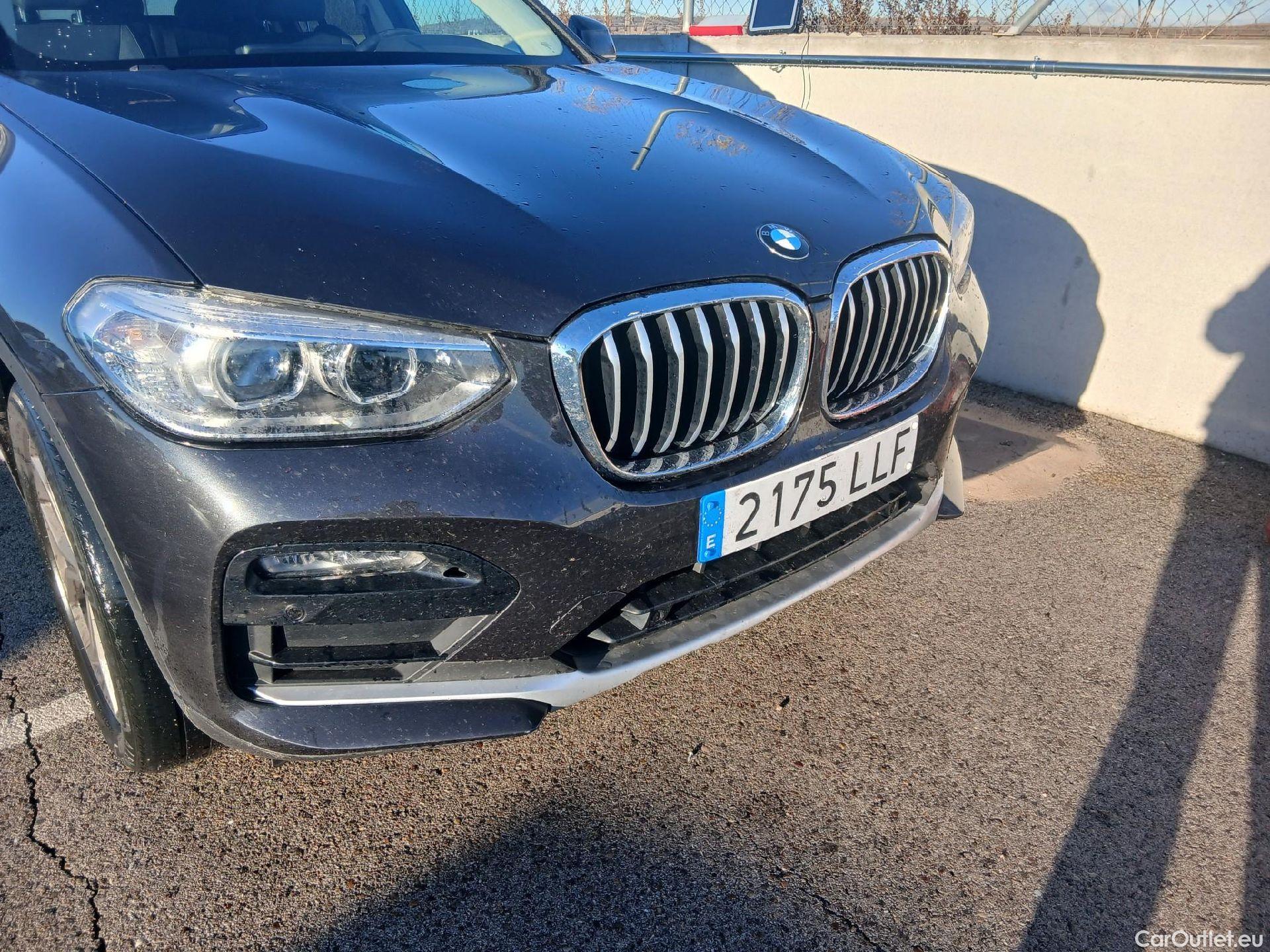  Bmw  X4 BMW  / 2018 / 5P / todoterreno xDrive20d #4