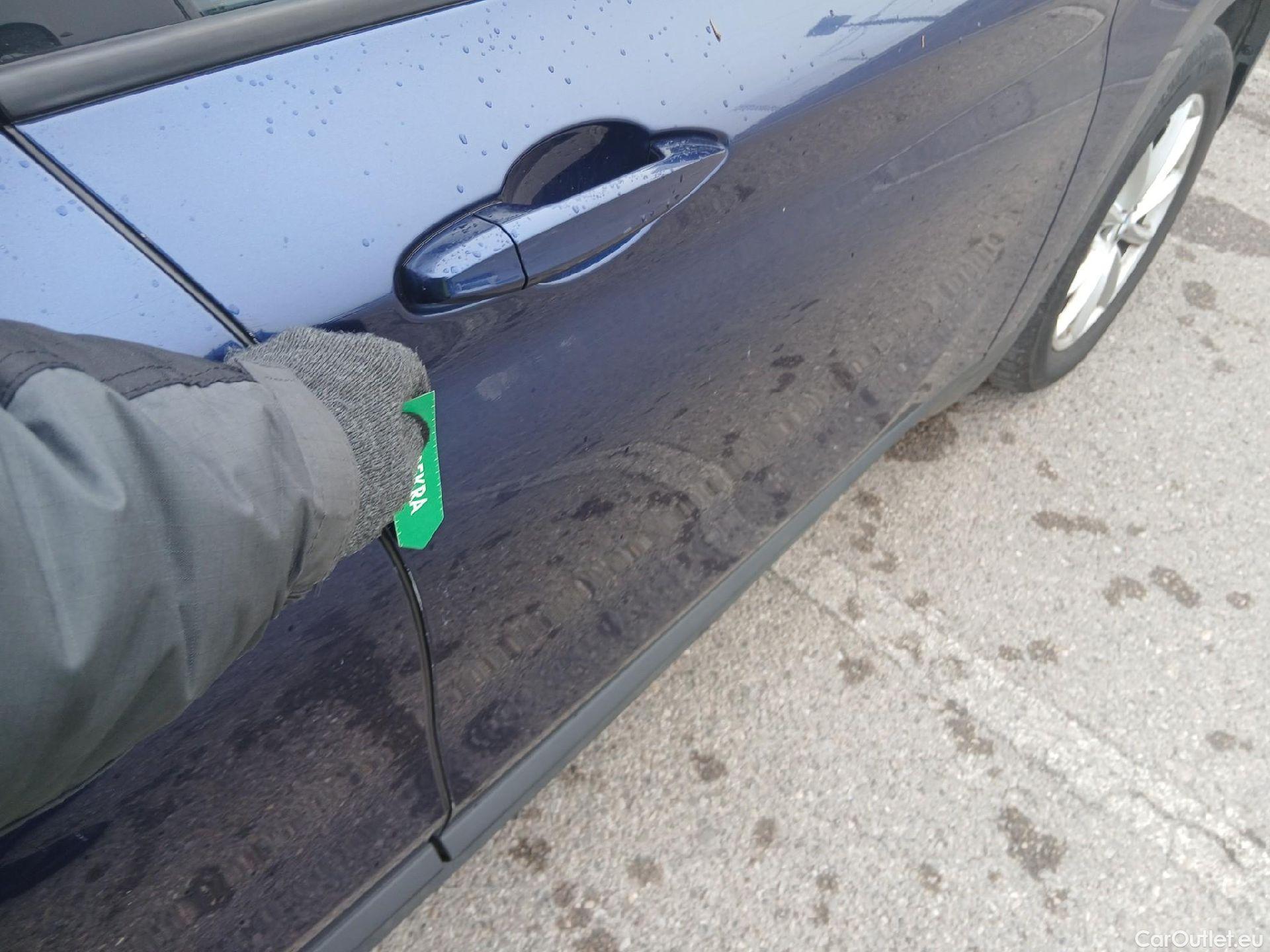  Bmw  X1 BMW  / 2015 / 5P / todoterreno sDrive16d #21