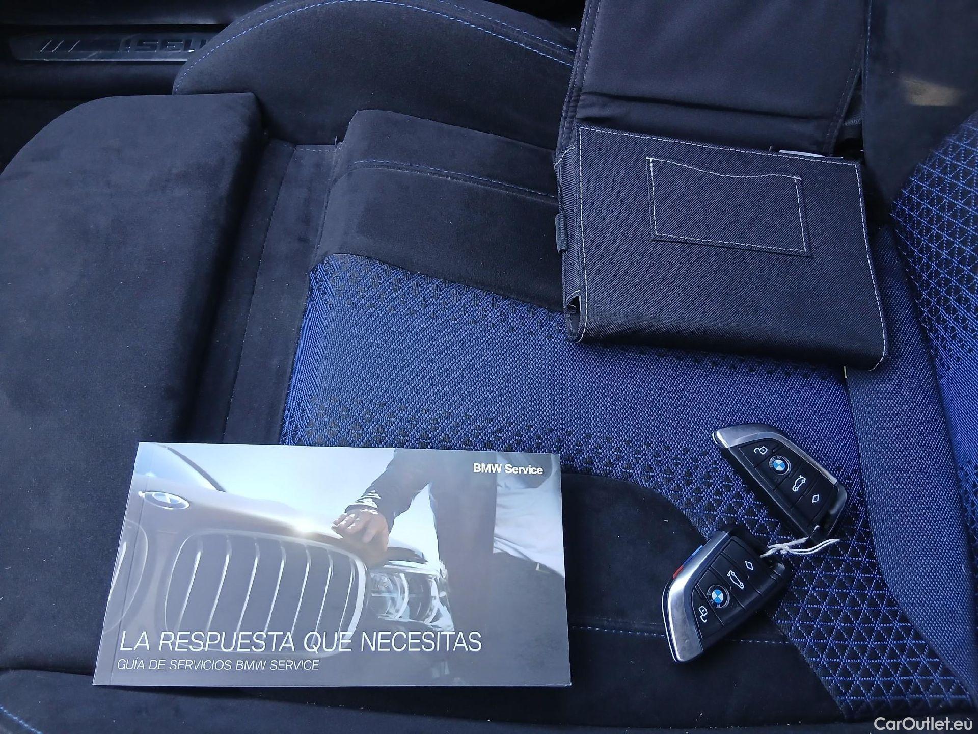  Bmw  Serie 1 BMW  / 2019 / 5P / berlina con portón M135i #2