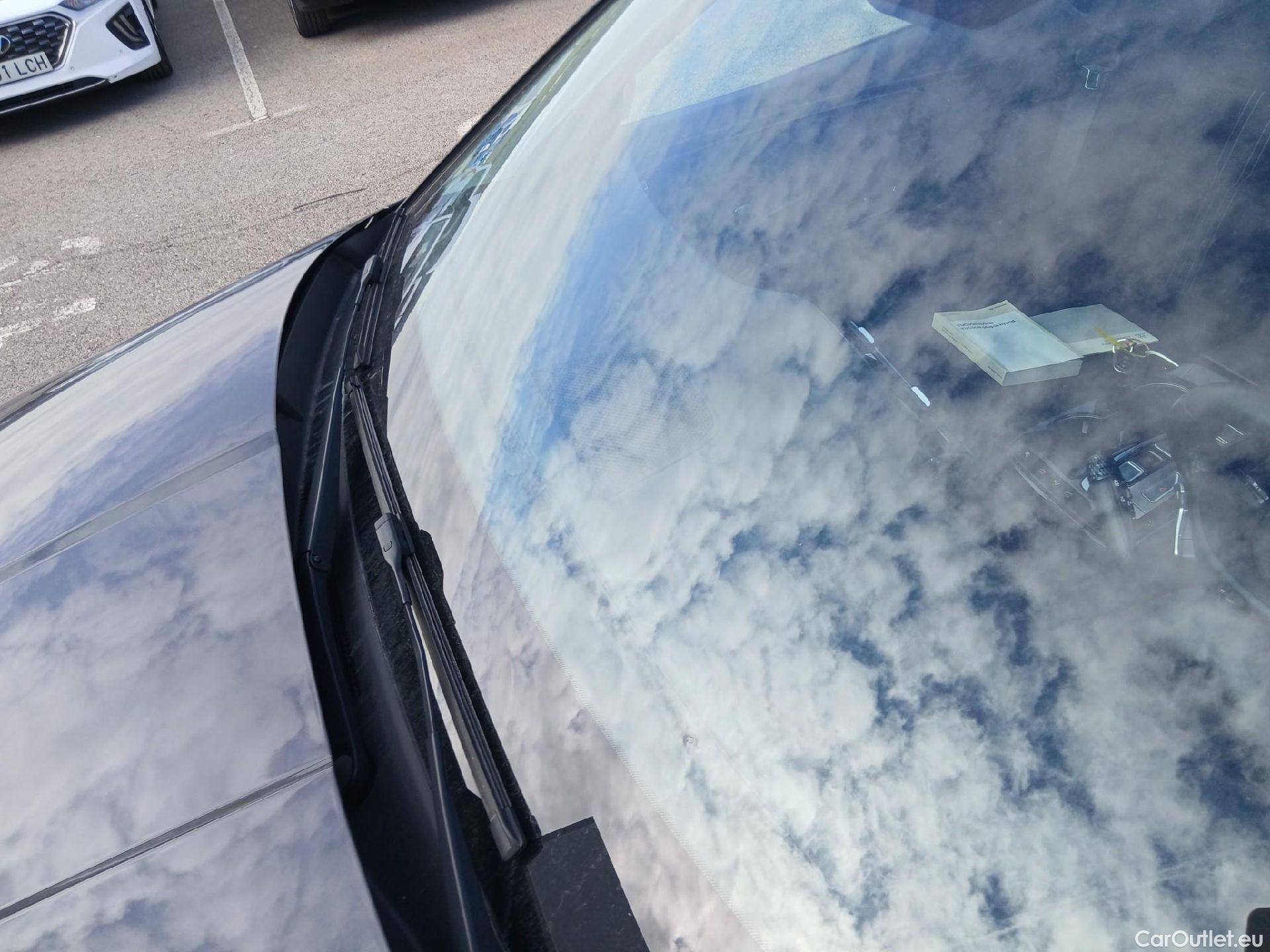  Hyundai  Tucson HYUNDAI  / 2020 / 5P / todoterreno 1.6 TGDI PHEV 195kW Tecno Sky Auto 4x4 #2