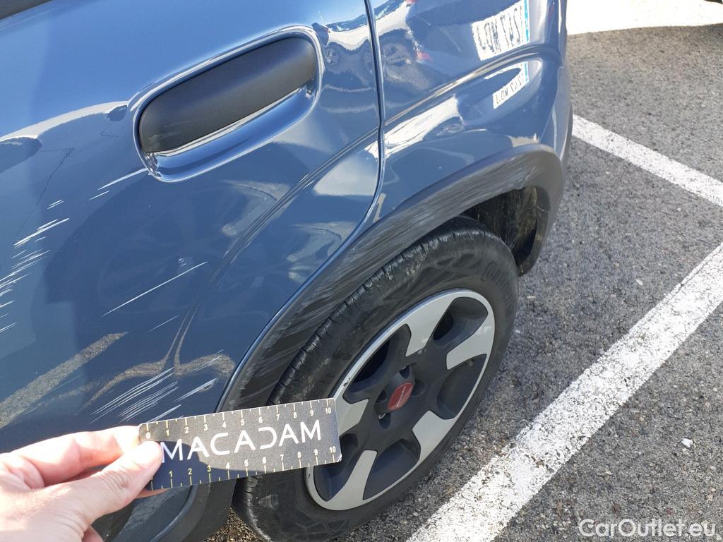  Fiat  Panda FIAT  / 2012 / 5P / berlina con portón City Cross 1.0 Gse 51kw (70CV) #52