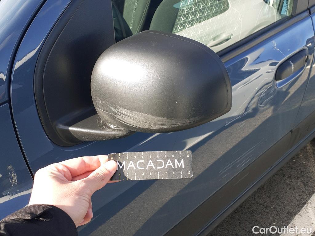  Fiat  Panda FIAT  / 2012 / 5P / berlina con portón City Cross 1.0 Gse 51kw (70CV) #56