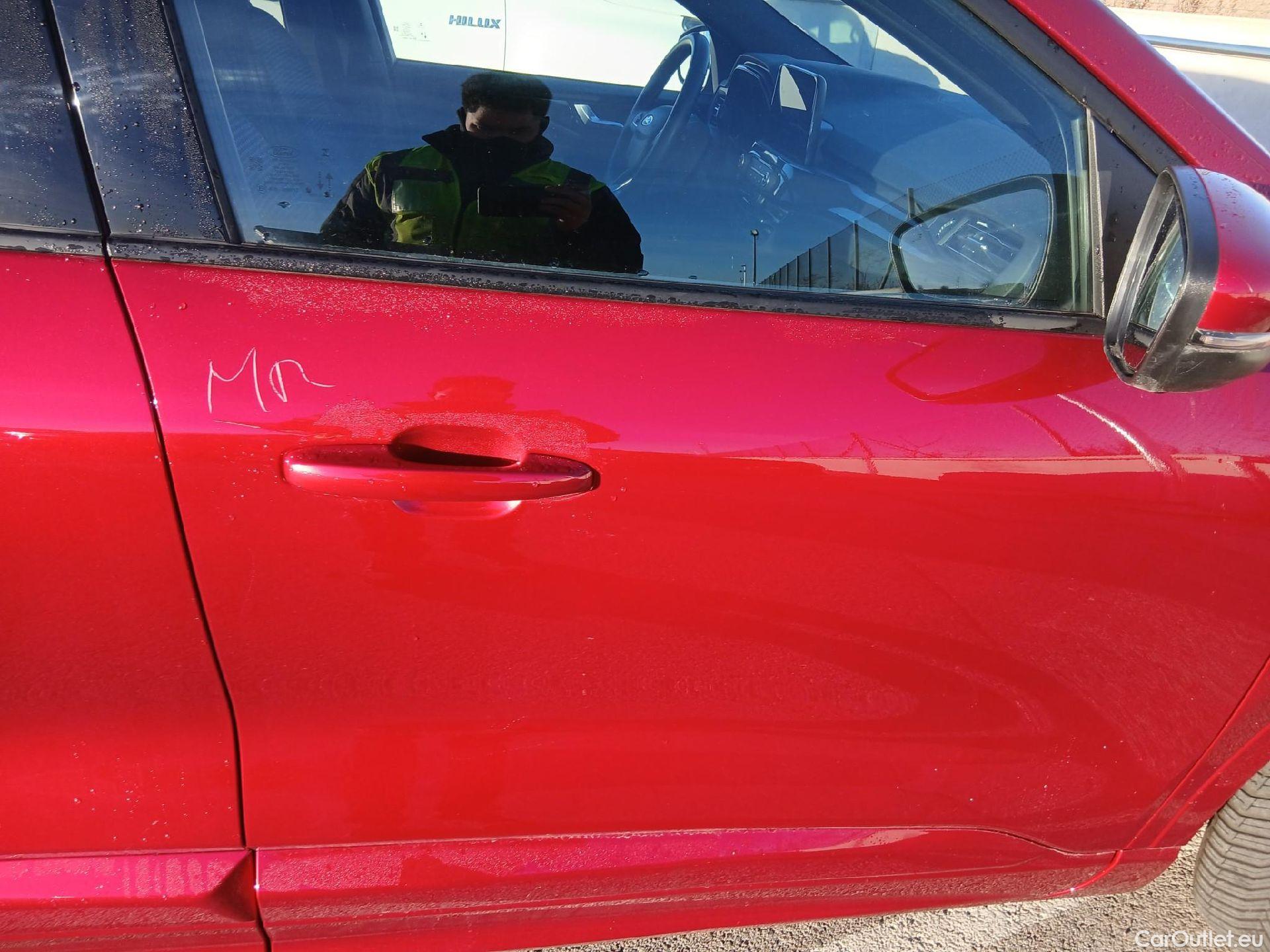  Ford  Kuga FORD  / 2019 / 5P / todoterreno ST-Line 2.5 Duratec FHEV 140kW Auto #11