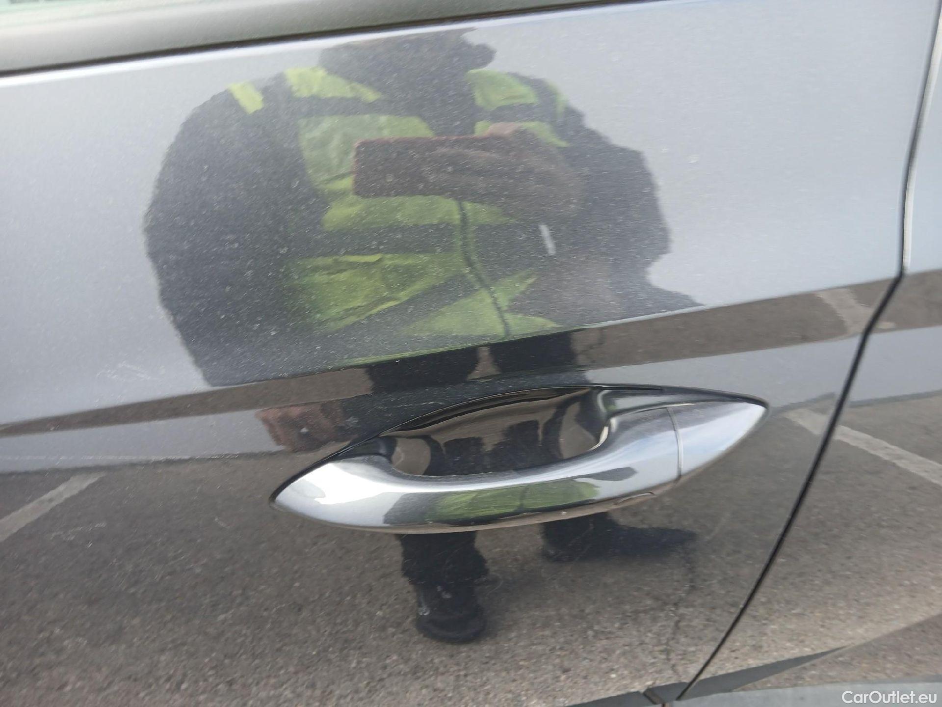  Hyundai  Tucson HYUNDAI  / 2020 / 5P / todoterreno 1.6 TGDI PHEV 195kW Tecno Sky Auto 4x4 #11