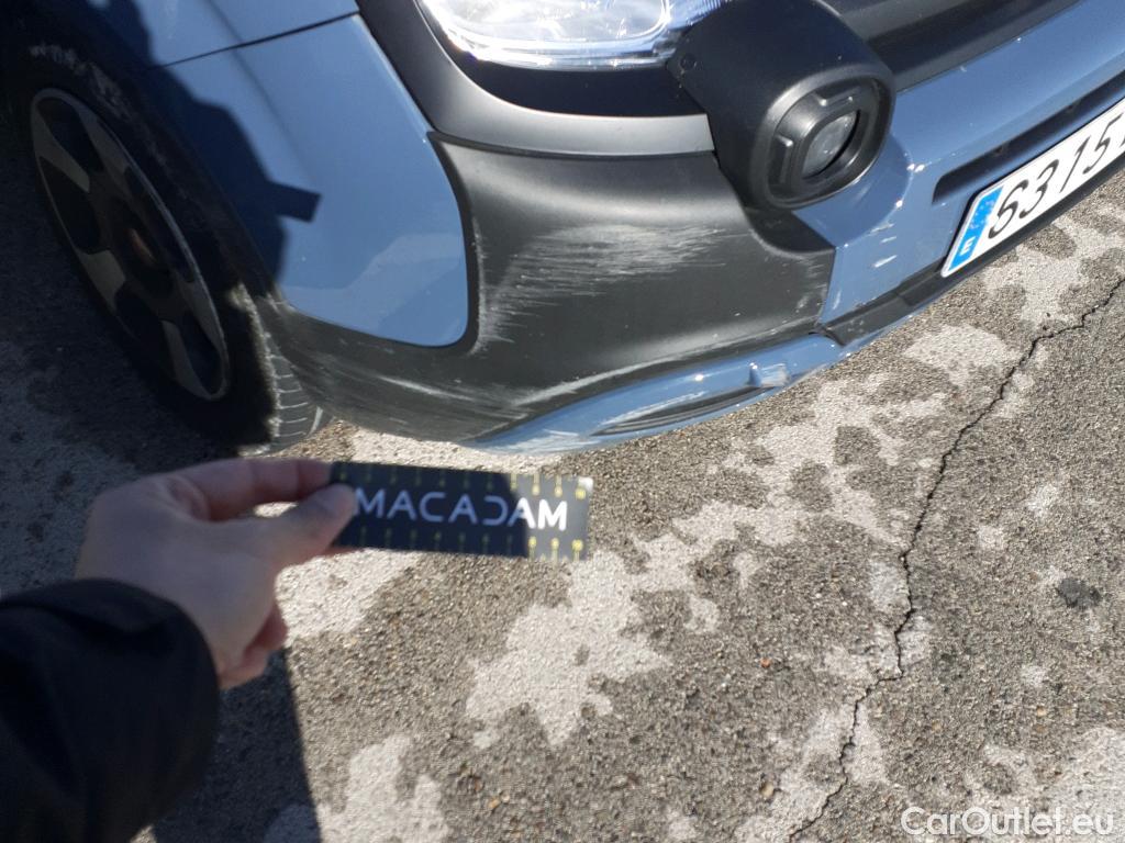  Fiat  Panda FIAT  / 2012 / 5P / berlina con portón City Cross 1.0 Gse 51kw (70CV) #50