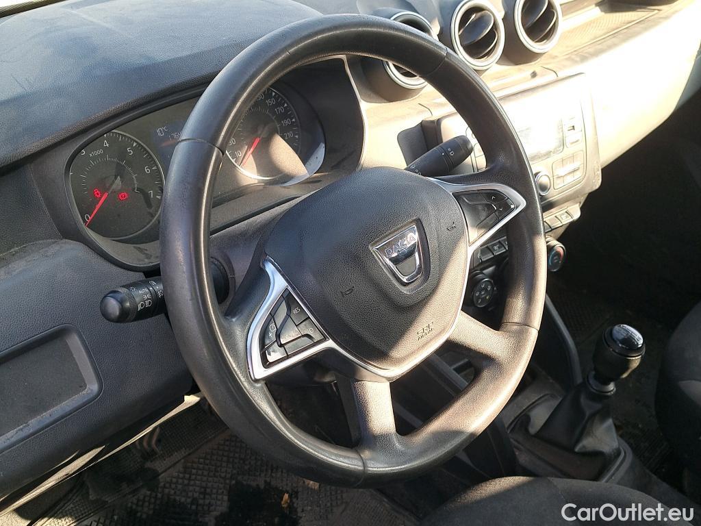  Dacia  Duster DACIA  5p 2G todoterreno Essential dCi 80kW (109CV) 4X4 #28