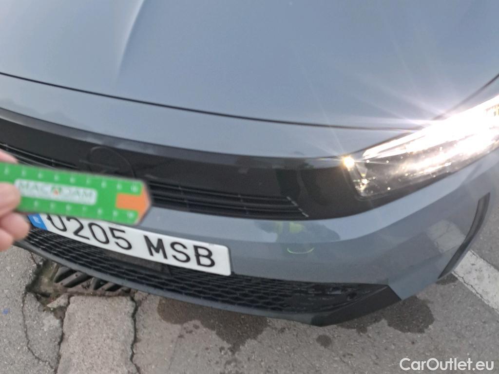  Opel  Corsa OPEL  / 2023 / 5P / berlina con portón 1.2T XHL 74kW (100CV) GS #24