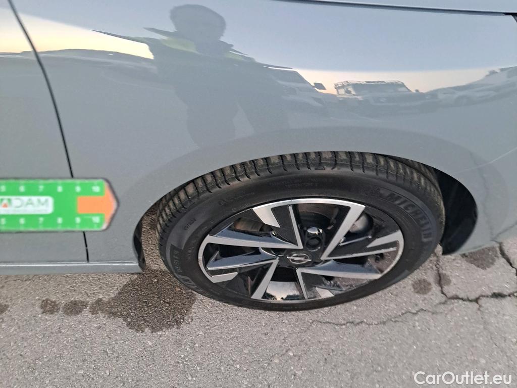  Opel  Corsa OPEL  / 2023 / 5P / berlina con portón 1.2T XHL 74kW (100CV) GS #1