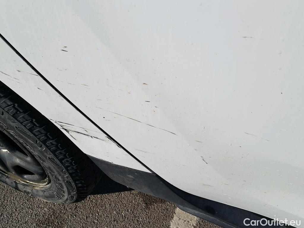  Dacia  Duster DACIA  5p 2G todoterreno Essential dCi 80kW (109CV) 4X4 #33