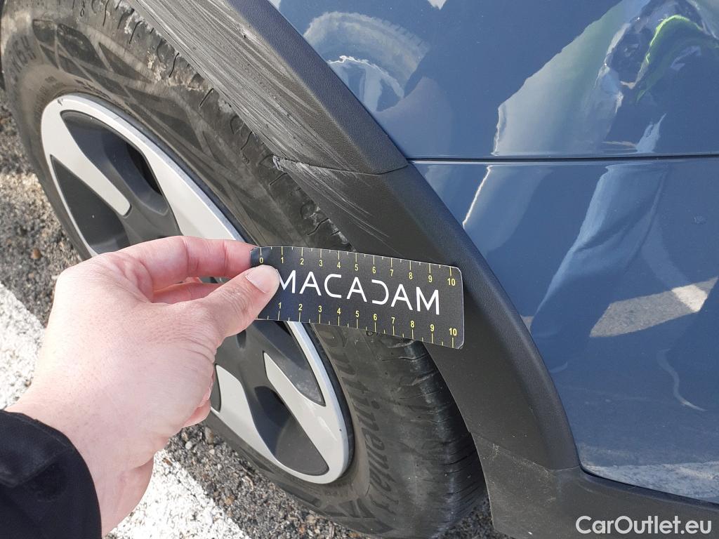  Fiat  Panda FIAT  / 2012 / 5P / berlina con portón City Cross 1.0 Gse 51kw (70CV) #23