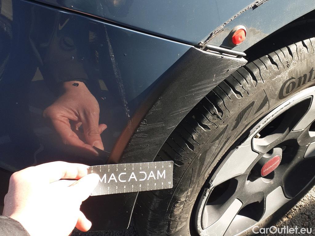  Fiat  Panda FIAT  / 2012 / 5P / berlina con portón City Cross 1.0 Gse 51kw (70CV) #22