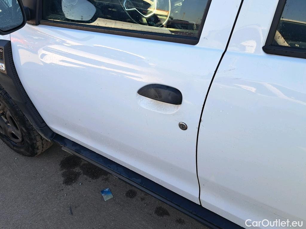  Dacia  Duster DACIA  5p 2G todoterreno Essential dCi 80kW (109CV) 4X4 #18