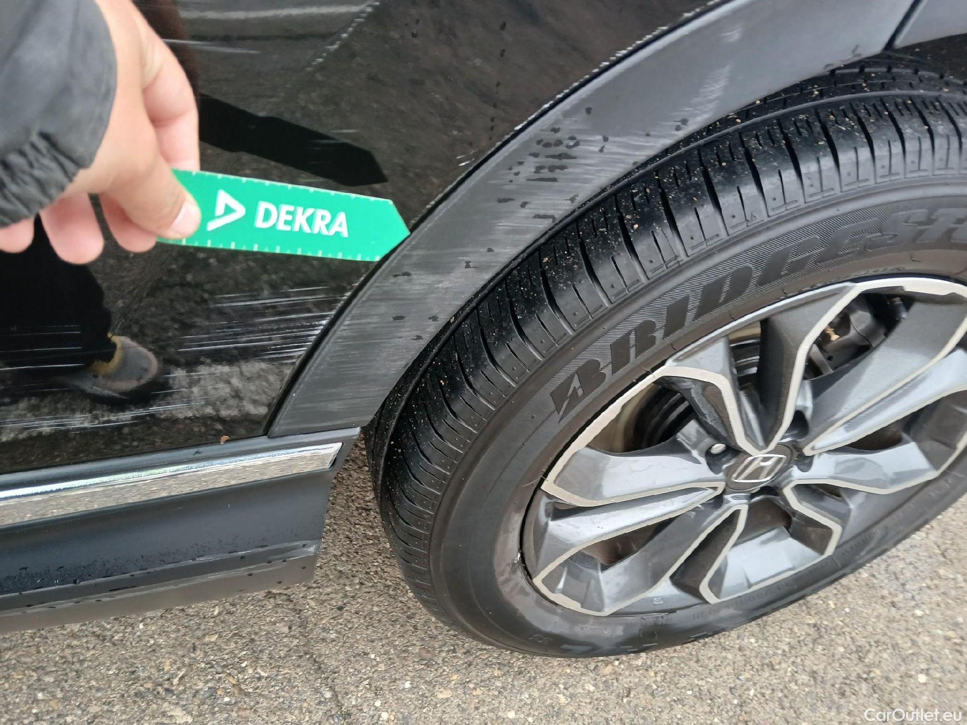  Honda  CR-V HONDA  / 2018 / 5P / todoterreno 2.0 i-MMD 4x4 EXECUTIVE #15