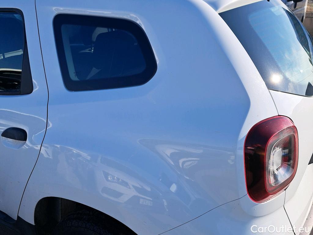  Dacia  Duster DACIA  5p 2G todoterreno Essential dCi 80kW (109CV) 4X4 #41