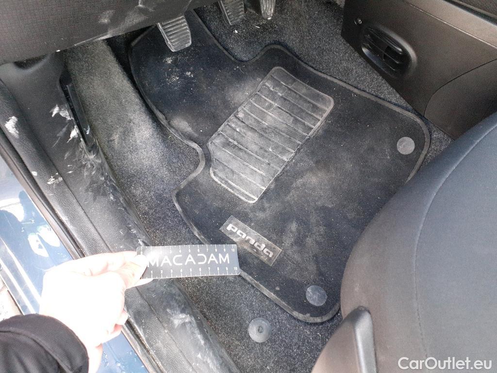  Fiat  Panda FIAT  / 2012 / 5P / berlina con portón City Cross 1.0 Gse 51kw (70CV) #59