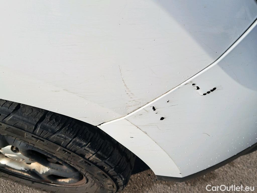  Dacia  Duster DACIA  5p 2G todoterreno Essential dCi 80kW (109CV) 4X4 #46