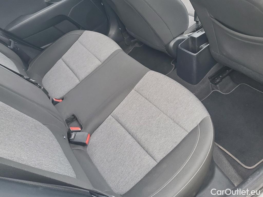  KIA  STONIC KIA  / 2017 / 5P / todoterreno 1.0 T-GDi 74kW (100CV) MHEV iMT Concept #20