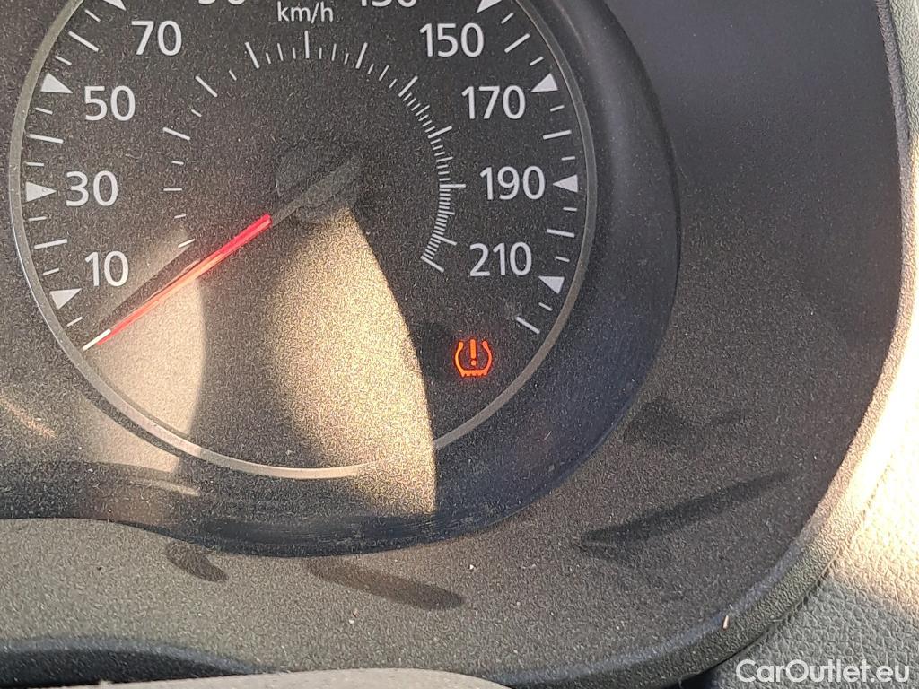  Dacia  Duster DACIA  5p 2G todoterreno Essential dCi 80kW (109CV) 4X4 #44