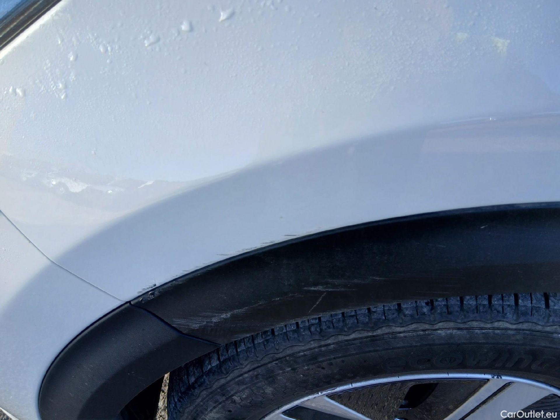  KIA  Niro KIA  / 2019 / 5P / crossover 1.6 GDi HEV 104kW (141CV) Drive #8