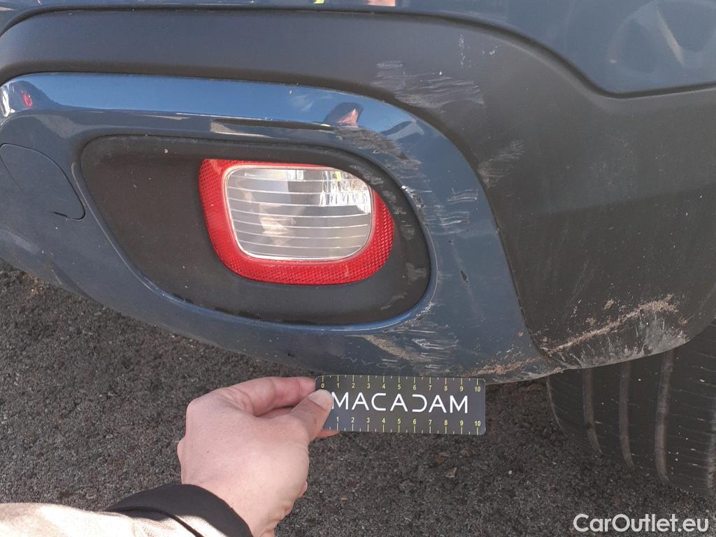  Fiat  Panda FIAT  / 2012 / 5P / berlina con portón City Cross 1.0 Gse 51kw (70CV) #32