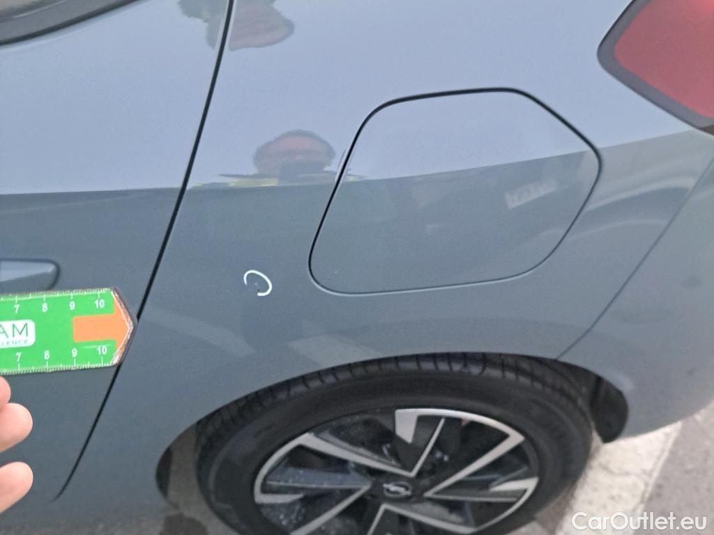  Opel  Corsa OPEL  / 2023 / 5P / berlina con portón 1.2T XHL 74kW (100CV) GS #16