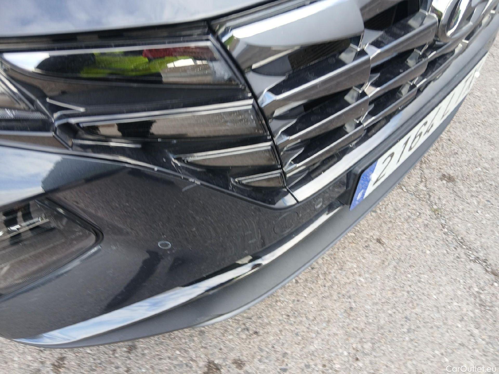  Hyundai  Tucson HYUNDAI  / 2020 / 5P / todoterreno 1.6 TGDI PHEV 195kW Tecno Sky Auto 4x4 #6