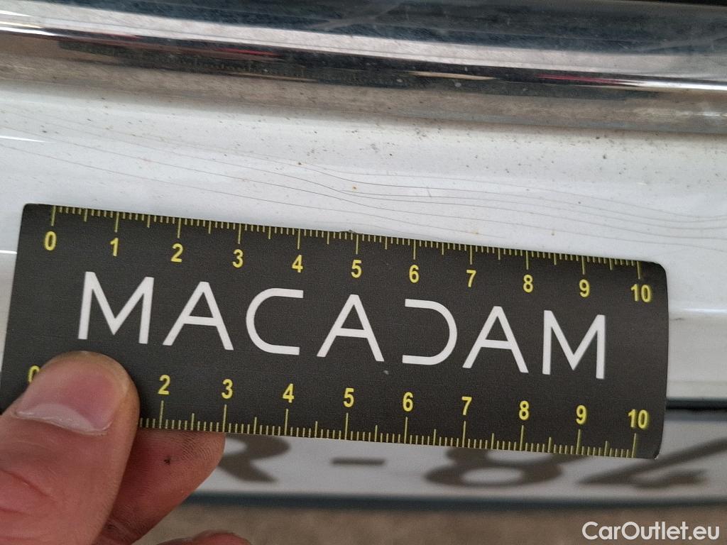  Renault  Trafic RENAULT  / 2019 / 4P / Fourgon tole FG GCF L2H1 1300 dCi 120 #36