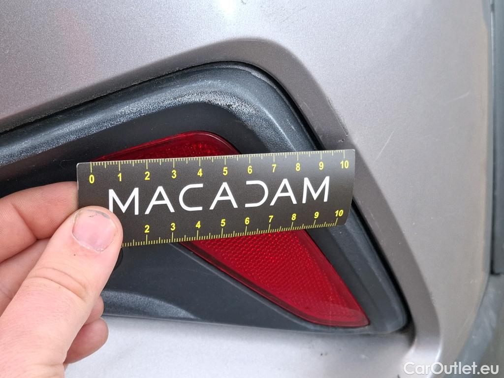  Toyota  C-HR TOYOTA  / 2016 / 5P / SUV 2.0 HYBRIDE 184 GRAPHIC #154