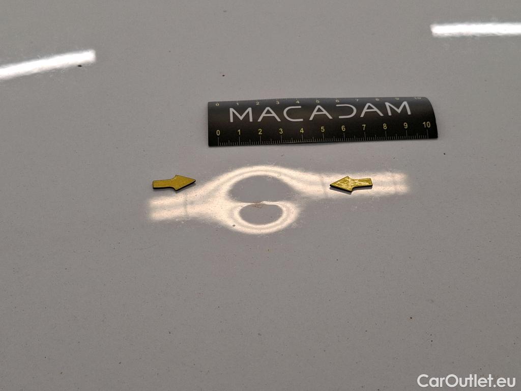  Toyota  Corolla TOYOTA  / 2018 / 5P / Berline Hybride 122h Dynamic Business Beyond Zer #2