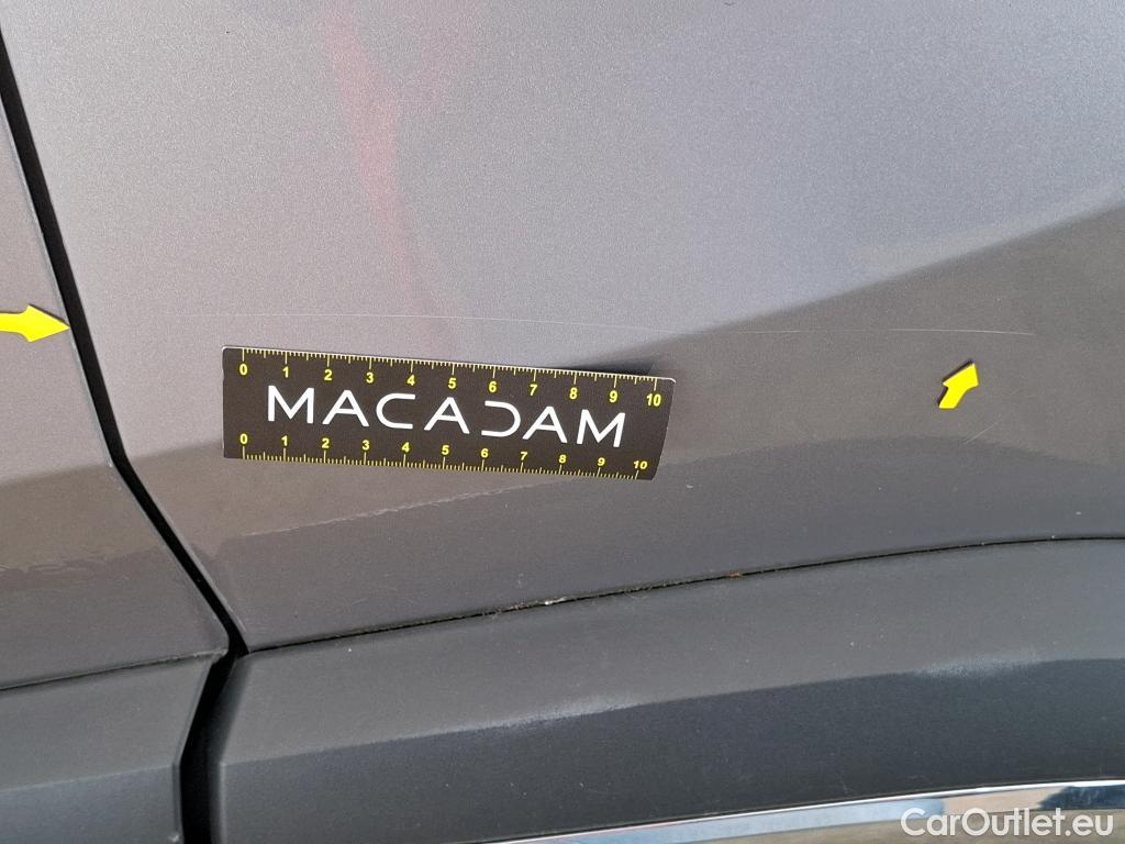  Toyota  C-HR TOYOTA  / 2016 / 5P / SUV 2.0 HYBRIDE 184 GRAPHIC #29