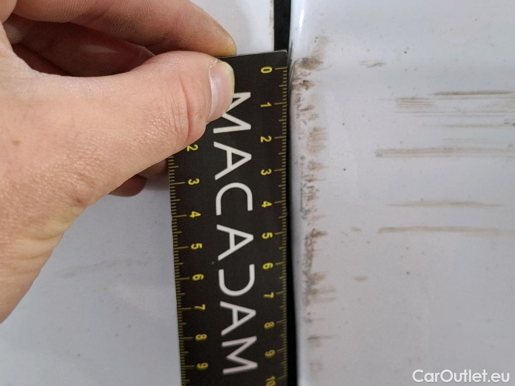  Renault  Trafic RENAULT  / 2019 / 4P / Fourgon tole FG GCF L2H1 1300 dCi 120 #23