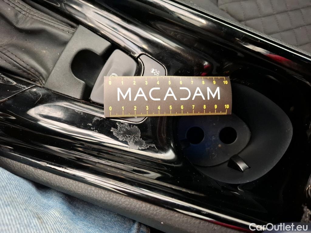  Toyota  C-HR TOYOTA  / 2016 / 5P / SUV 2.0 HYBRIDE 184 GRAPHIC #83