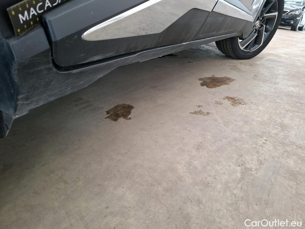  Toyota  C-HR TOYOTA  / 2016 / 5P / SUV 2.0 HYBRIDE 184 GRAPHIC #21