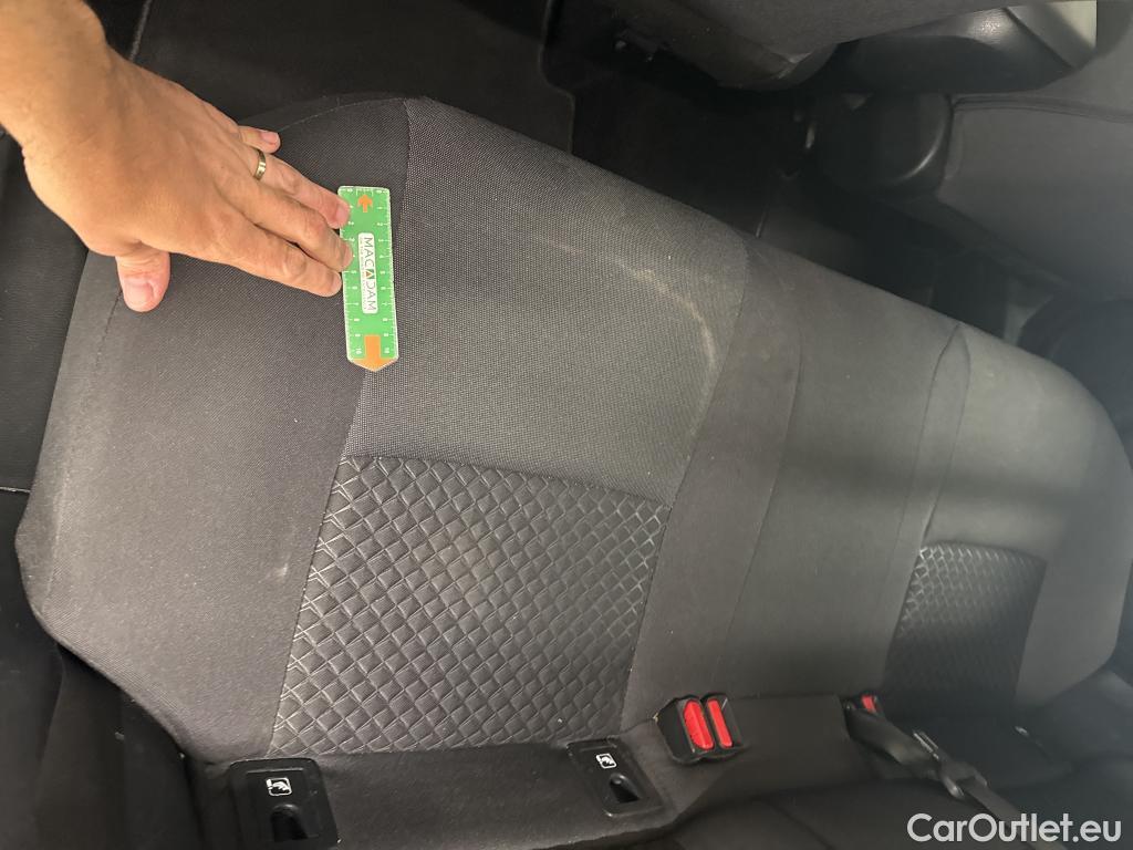  Toyota  C-HR TOYOTA  / 2016 / 5P / SUV 1.8 Hybride 122 Dynamic Business Stage A #7