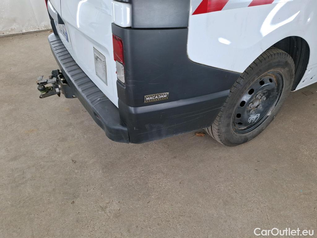  Renault  Trafic RENAULT  / 2019 / 4P / Fourgon tole FG GCF L2H1 1300 dCi 120 #83