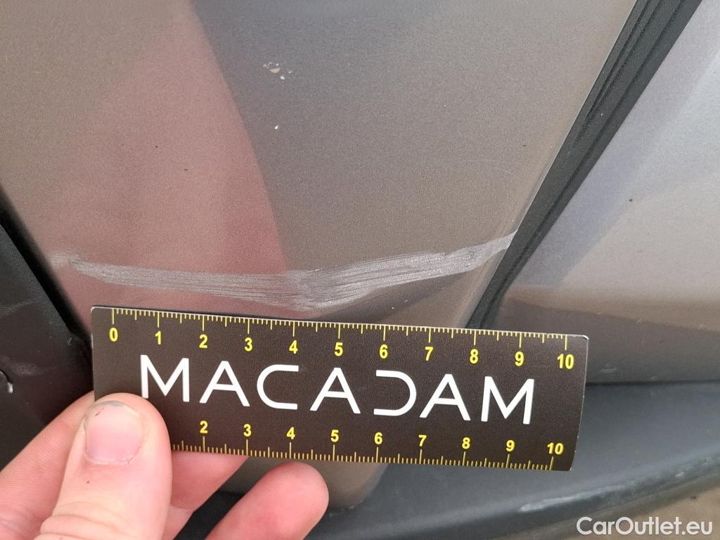  Toyota  C-HR TOYOTA  / 2016 / 5P / SUV 2.0 HYBRIDE 184 GRAPHIC #65