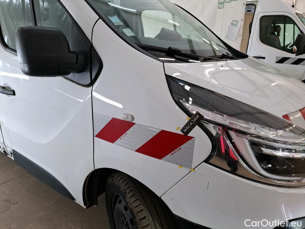  Renault  Trafic RENAULT  / 2019 / 4P / Fourgon tole FG GCF L2H1 1300 dCi 120 #92