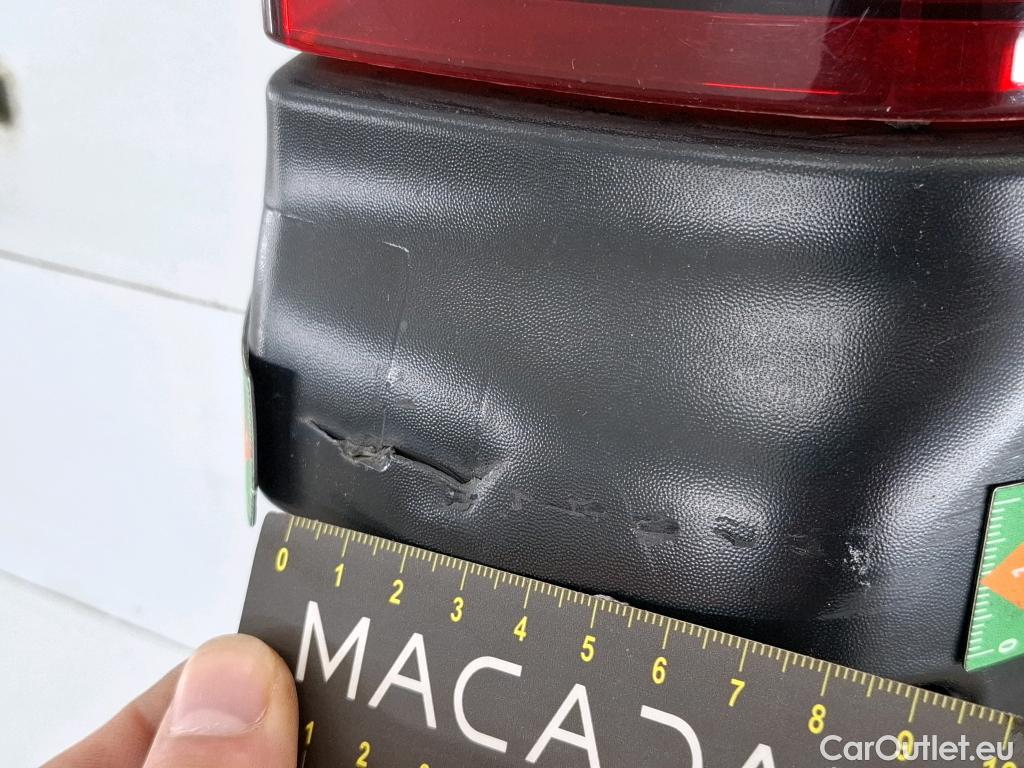  Renault  Trafic RENAULT  / 2019 / 4P / Fourgon tole FG GCF L2H1 1300 dCi 120 #48