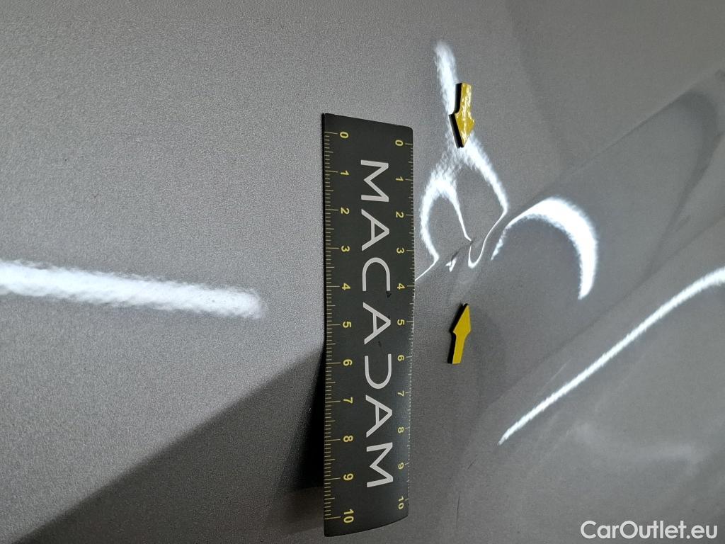  Toyota  C-HR TOYOTA  / 2016 / 5P / SUV 2.0 HYBRIDE 184 GRAPHIC #26