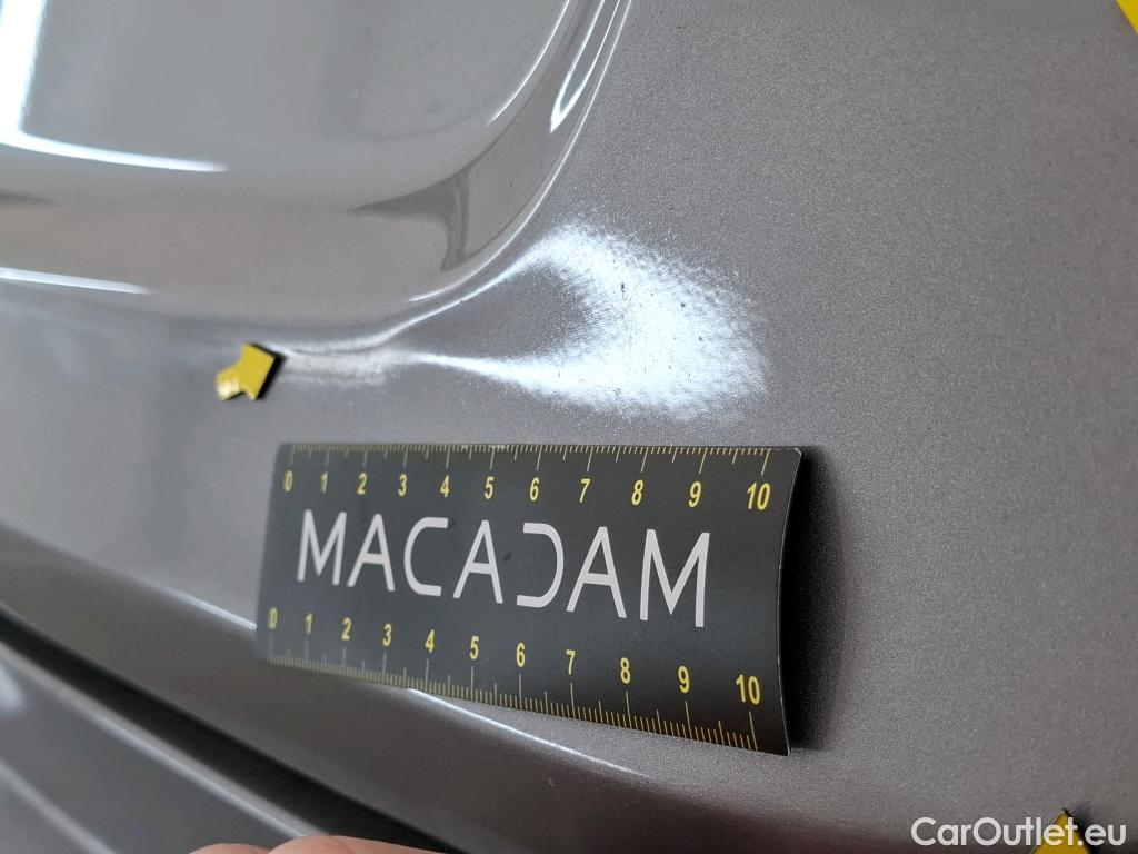  Toyota  C-HR TOYOTA  / 2016 / 5P / SUV 2.0 HYBRIDE 184 GRAPHIC #17