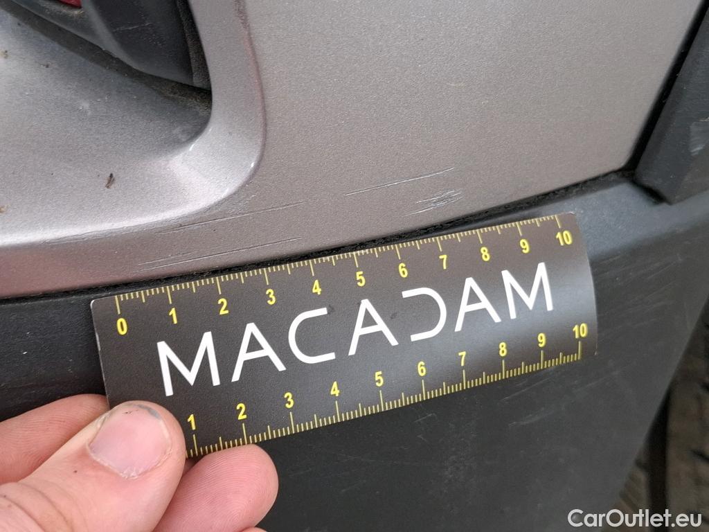  Toyota  C-HR TOYOTA  / 2016 / 5P / SUV 2.0 HYBRIDE 184 GRAPHIC #61