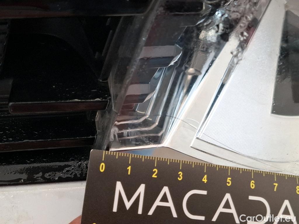  Renault  Twingo RENAULT  5p Berline Zen SCe 75 #10