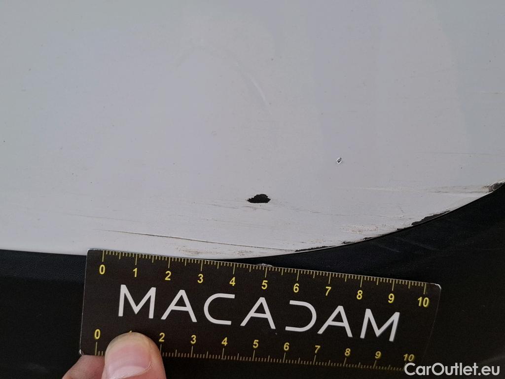  Renault  Trafic RENAULT  / 2019 / 4P / Fourgon tole FG GCF L2H1 1300 dCi 120 #34